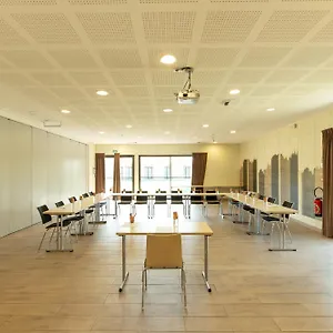 Hotell Golden Tulip Le Paradou, Avignon